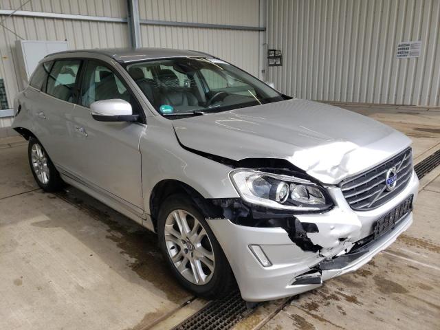 2015 Volvo XC60 Summum AWD — 1