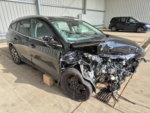 2025 Ford Focus Turnier Titanium — 1