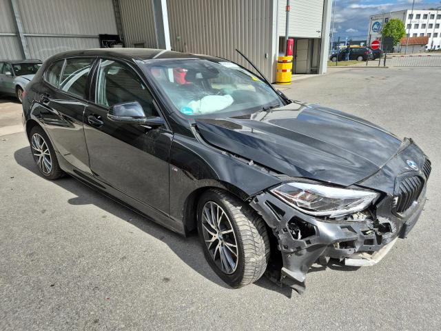 2021 BMW 1er Lim. 118i M Sport — 1