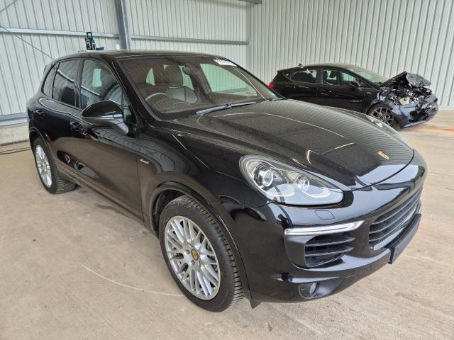 2016 Porsche Cayenne Diesel Platinum Edition — 1
