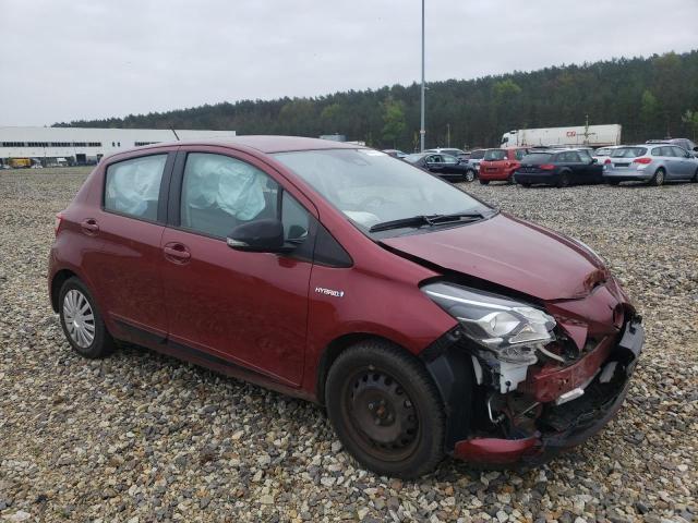 2017 Toyota Yaris Hybrid Comfort — 1