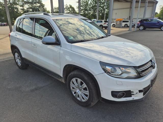 2012 Volkswagen Tiguan Sport & Style BMT 4Motion — 1