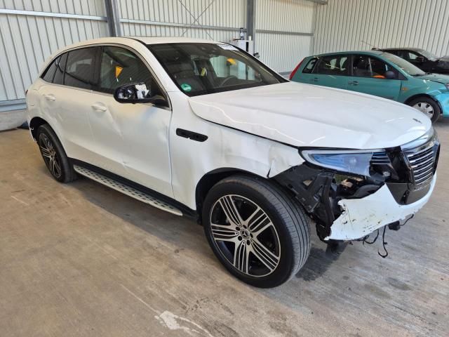 2022 Mercedes-Benz EQC -Klasse EQC 400 4Matic — 1