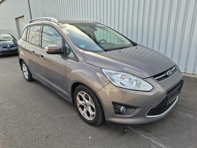 2013 Ford Grand C-Max Trend — 1