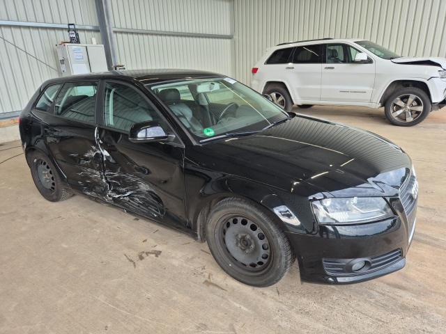 2009 Audi A3 Sportback 2.0 TDI Attraction — 1