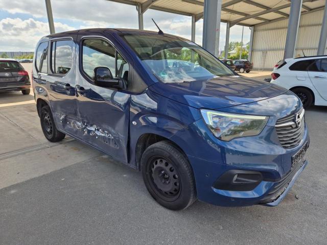 2022 Opel Combo Life E Elegance — 1