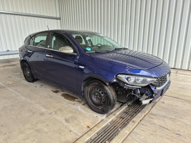 2019 Fiat Tipo Mirror — 1