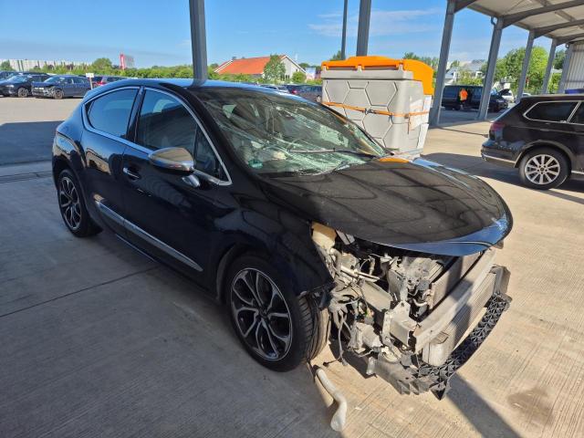 2015 DS Automobiles DS 4 Basis — 1