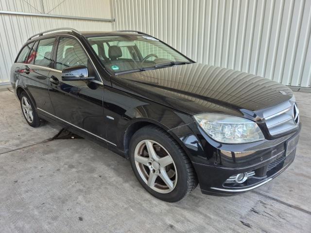 2011 Mercedes-Benz C -Klasse T-Modell C 220 T CDI BlueEfficiency — 1