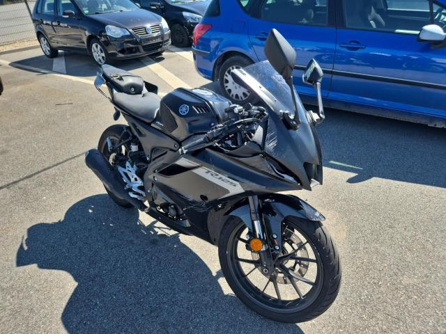2025 Yamaha YZF 125 — 1