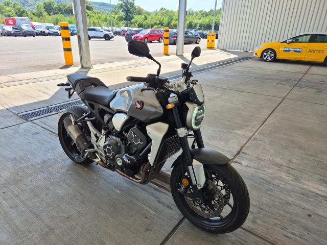 2020 Honda CB 1000R CB 1000R + — 1