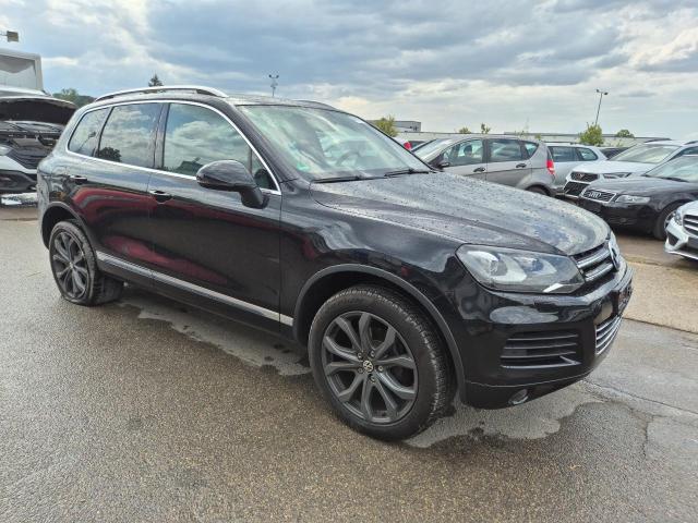 2011 Volkswagen Touareg V6 TDI BMT — 1