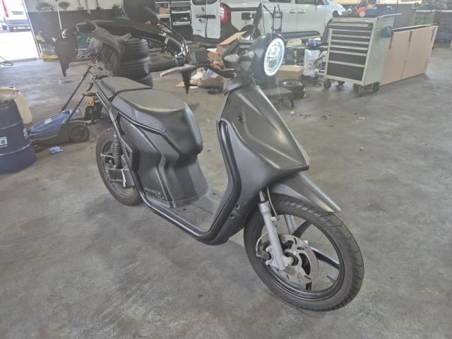 2025 Govecs Flex 2.0 — 1