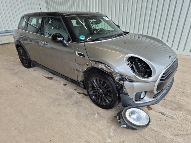 2017 MINI Clubman Cooper — 1