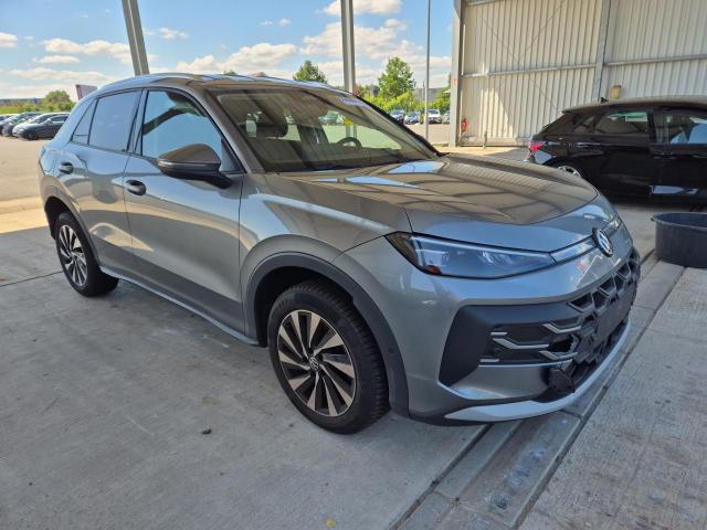 2026 Volkswagen T-Roc 1.5 eTSI 110 kW Style — 1