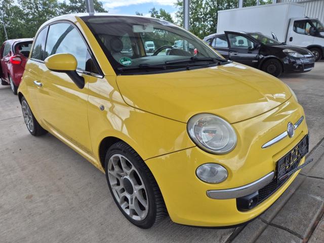 2008 Fiat 500 Lounge — 1