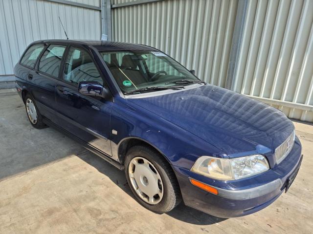 2004 Volvo V40 Kombi 1.6 — 1