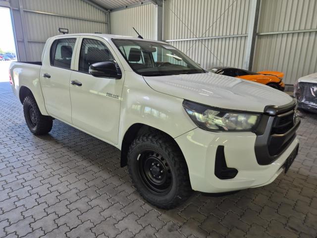 2022 Toyota Hilux Double Cab Duty 4x4 — 1