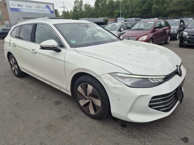 2025 Volkswagen Passat Variant 1.5 eTSI 110 kW Business — 1