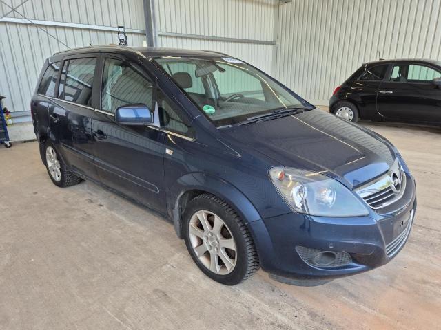 2011 Opel Zafira B Design Edition — 1
