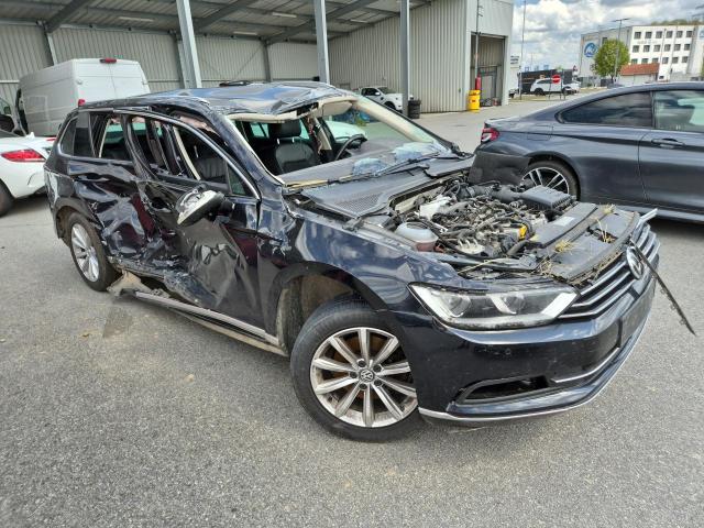 2016 Volkswagen Passat Variant Highline BMT/Start-Stopp — 1