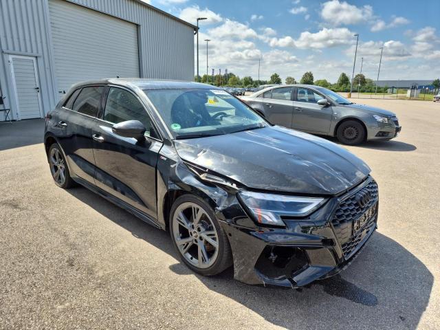 2022 Audi A3 Sportback 40 TFSI e S line — 1