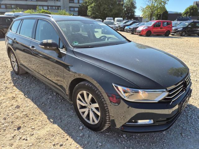 2018 Volkswagen Passat Variant Trendline BMT/Start-Stopp — 1