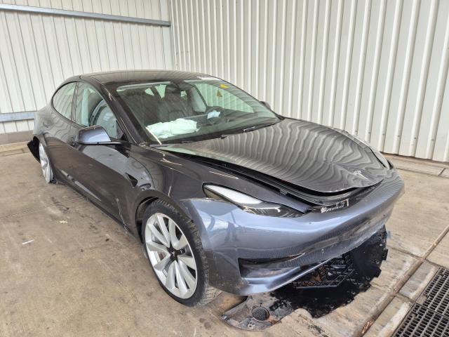 2022 Tesla Model 3 Hinterradantrieb RWD — 1