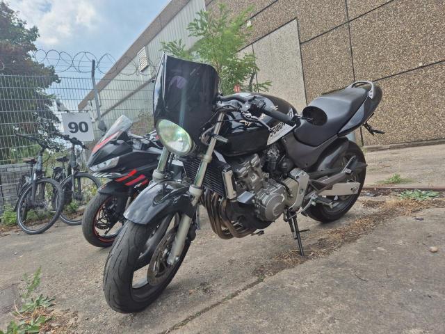 2000 Honda CB 600F / CB 600S — 1