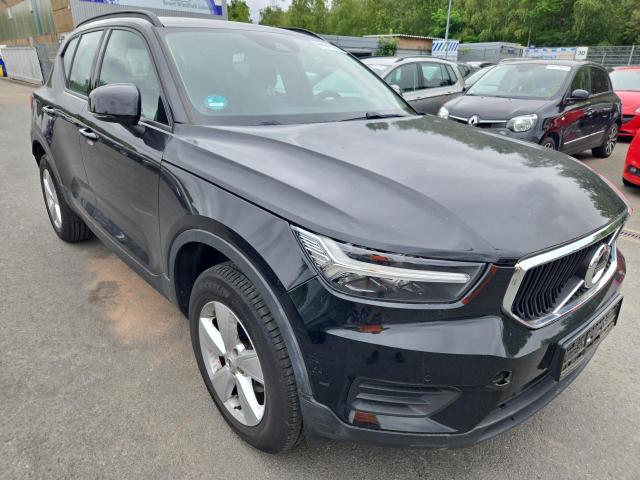 2019 Volvo XC40 Basis 2WD — 1