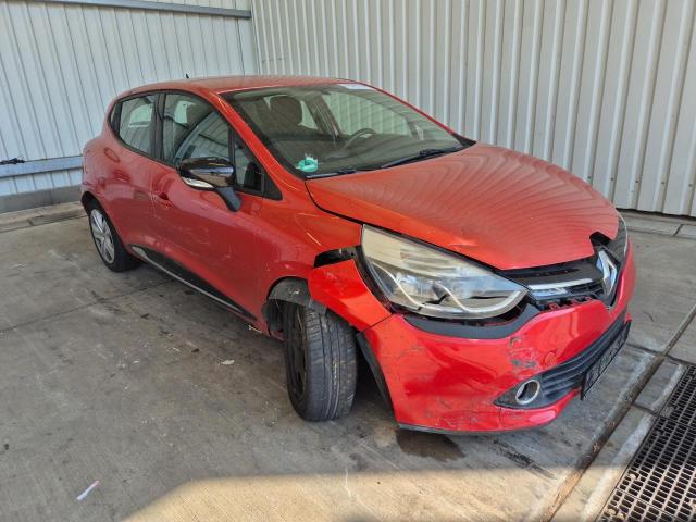 2013 Renault Clio IV Dynamique — 1