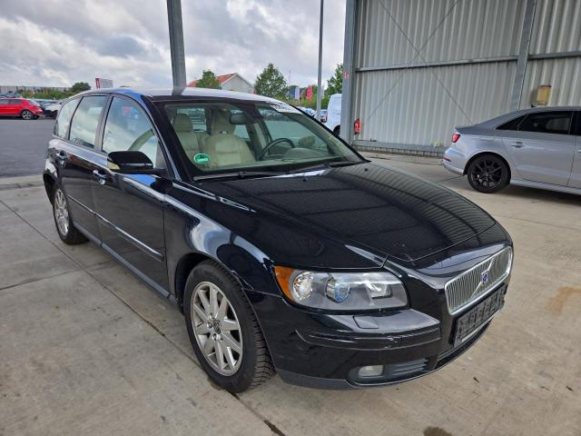 2005 Volvo V50 Kombi 2.4 Summum — 1