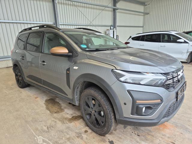 2025 Dacia Jogger Extreme — 1