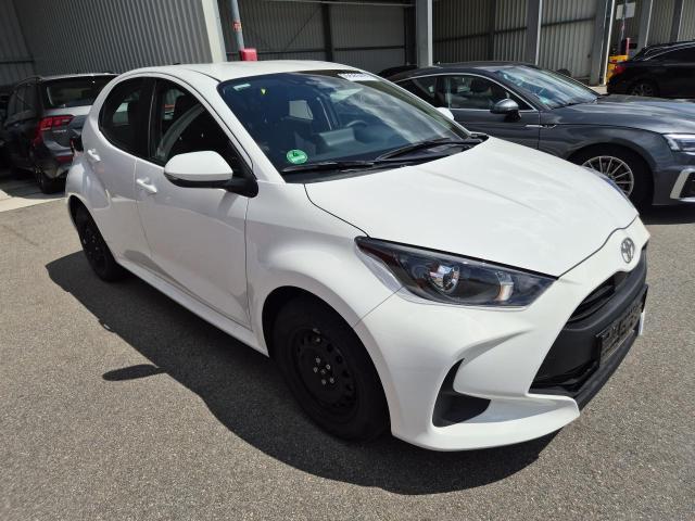 2026 Toyota Yaris Hybrid Business Edition — 1