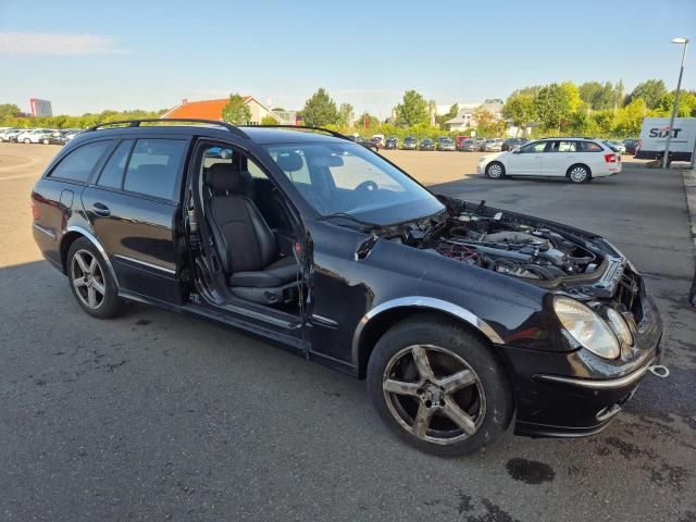 2004 Mercedes-Benz E -Klasse T-Modell E 320 CDI — 1