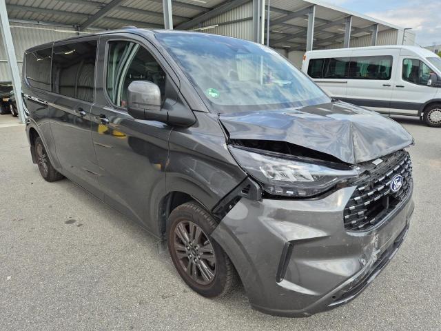 2025 Ford Tourneo Custom Bus 320 L2 Tourneo Titanium FWD — 1