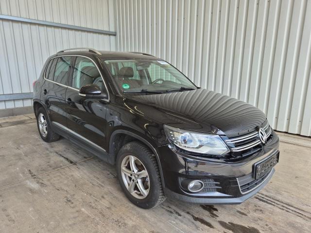 2012 Volkswagen Tiguan Sport & Style 4Motion — 1