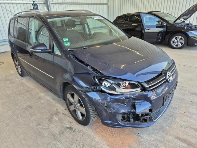 2013 Volkswagen Touran Highline — 1