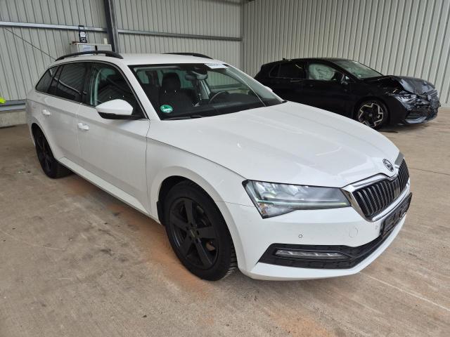 2020 Skoda Superb Combi Ambition — 1