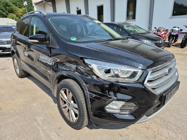 2019 Ford Kuga Cool & Connect — 1
