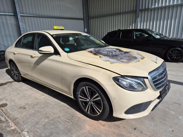 2020 Mercedes-Benz E -Klasse Lim. E 220 d — 1