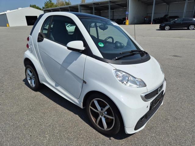 2013 Smart fortwo coupe Micro Hybrid Drive 52kW — 1