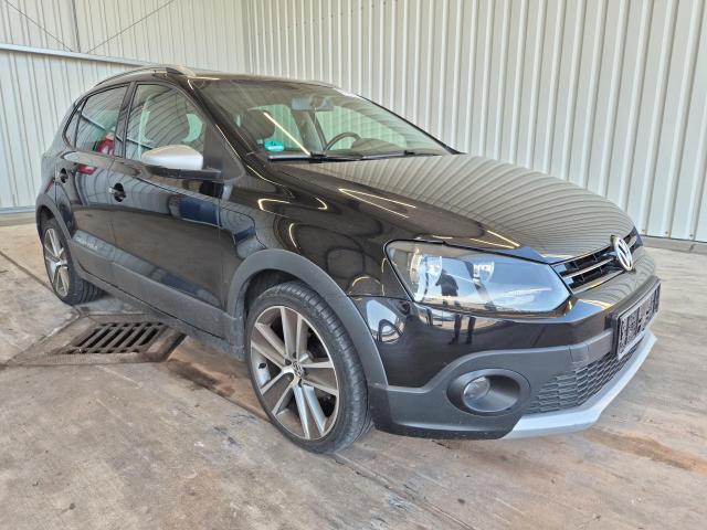 2012 Volkswagen Polo V CrossPolo — 1