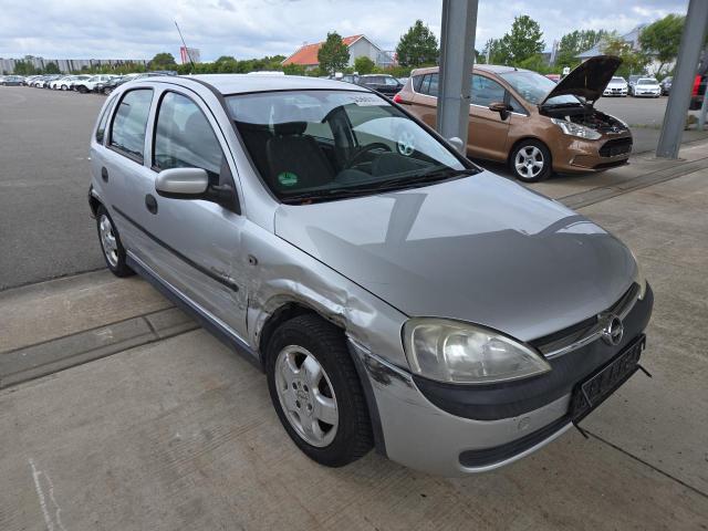 2001 Opel Corsa C Comfort — 1