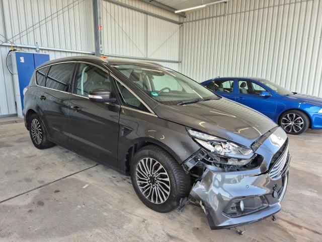 2019 Ford S-Max Titanium — 1