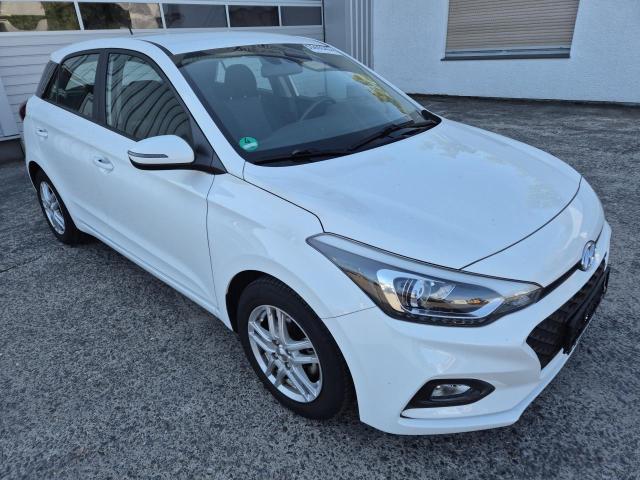 2020 Hyundai i20 Trend — 1