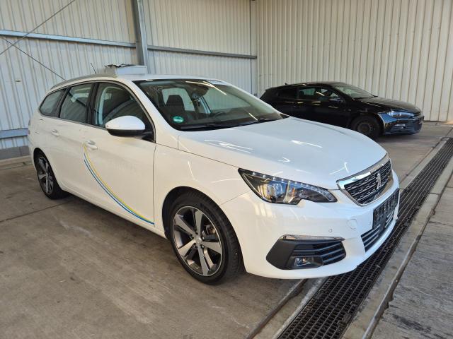 2019 Peugeot 308 SW Allure — 1