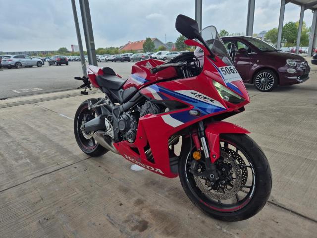 2025 Honda CBR 650R CBR 650R — 1