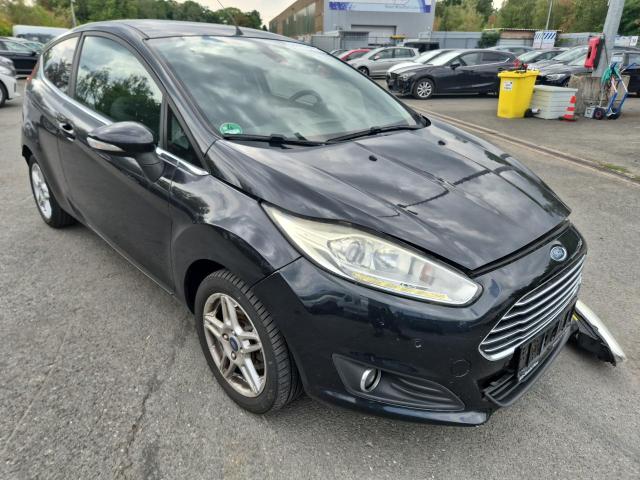 2015 Ford Fiesta Titanium — 1