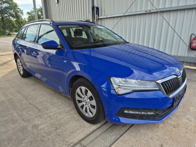 2021 Skoda Superb Combi Active — 1
